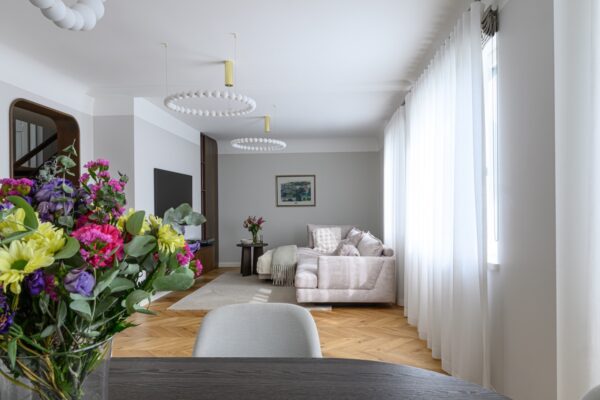 Minimalistlik elutuba