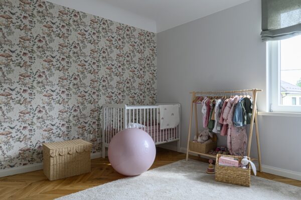 Newbie tapeet lastetuppa